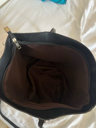 Bolso Negro de Cuero