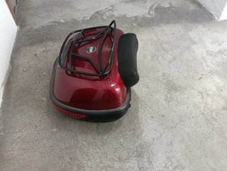 Cofre Moto Givi Rojo