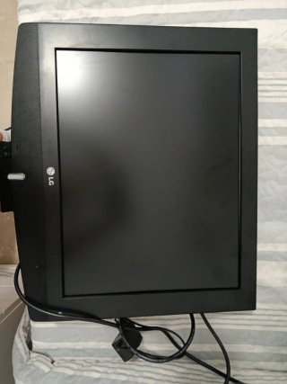 LG Monitor Negro