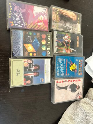 Cassette musicali dance anni '80/'90