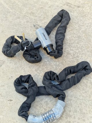 2 Candados Cadenas Llave y Combinación