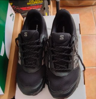 Zapatillas Salomon Gore-Tex Negras/Grises