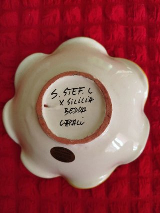 Piatto da parete o svuota tasche in ceramica