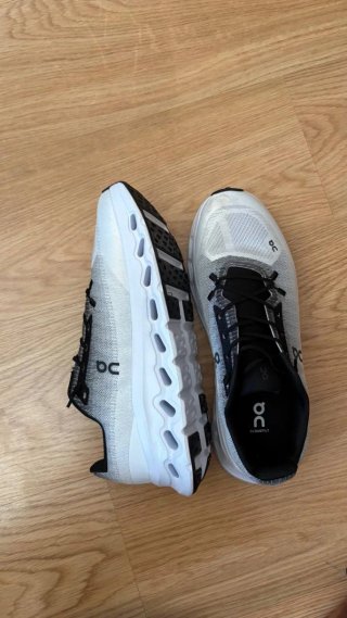 Zapatillas On Cloud Talla 44 Blancas Nuevas