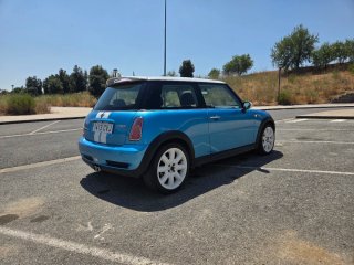 MINI Cooper 2004