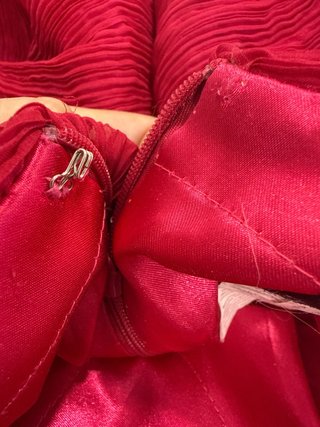 Vestido de fiesta rosa.