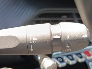 CUOTA 170€ - Peugeot 208 2023 100CV