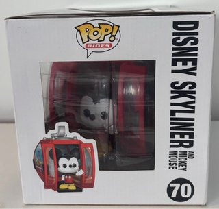 Funko Pop! Disney Skyliner y Mickey Mouse #70