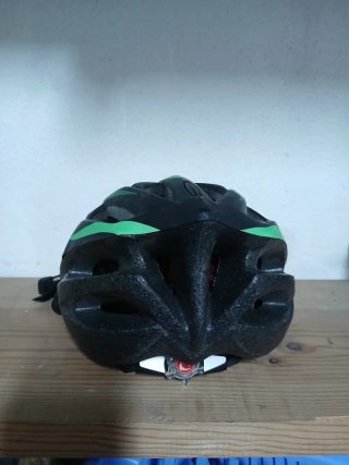 Capacete de Ciclismo Berg Preto e Verde