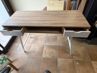 Escritorio Beliani Madera Clara/Blanco 120x48cm