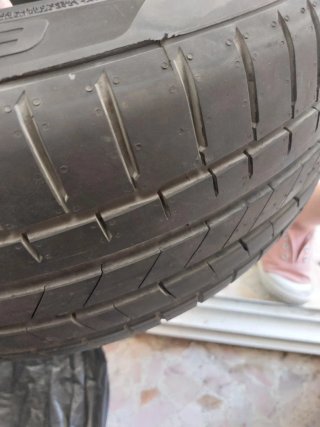 Neumático Kumho ecsta  225/45/ZR18/95Y