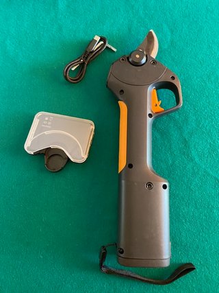 Cesoie elettriche Fiskars