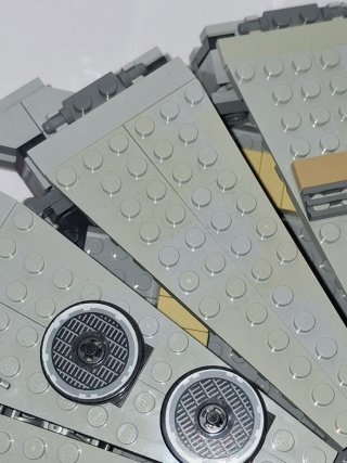 Lego Star Wars 7965 Millennium Falcon