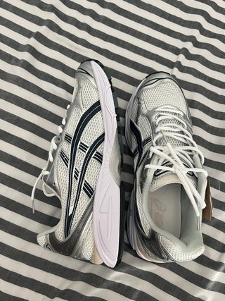 Asics Kayano 14 Gris Plata