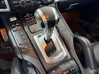 Porsche Cayenne Turbo (2012)