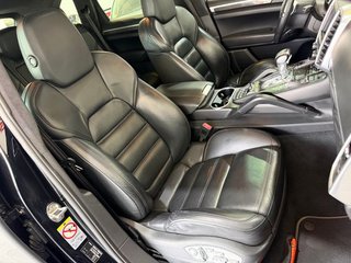 Porsche Cayenne Turbo (2012)