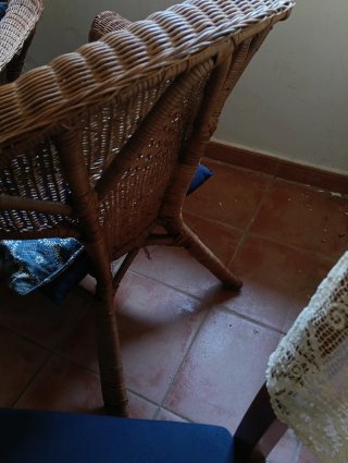 2 sillones de mimbre natural
