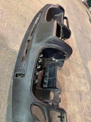 Salpicadero nissan terrano