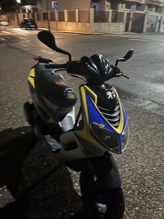 Peugeot Speedfight 2 49cc Plata/Amarillo