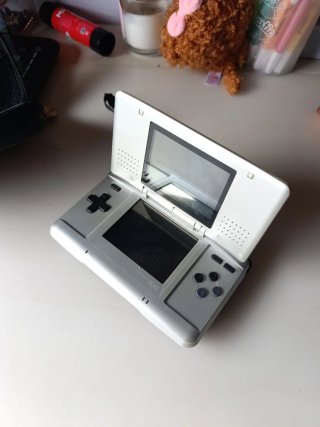 Nintendo DS Gris