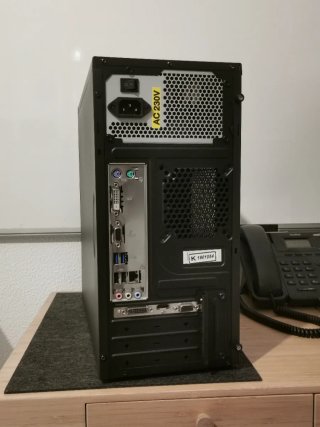 Ordenador Sobremesa i3 Negro