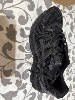 Tenis Asics Negros