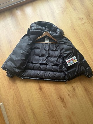 Cazadora Moncler Negra