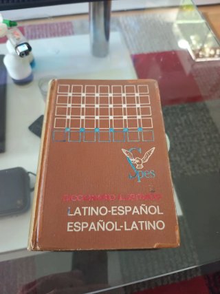Diccionario latin-español