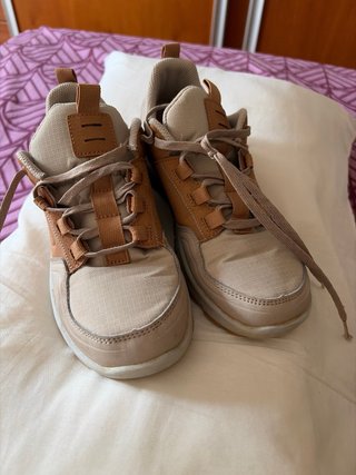 Zapatillas montaña Quechua beige/marrón