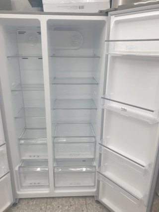 Nevera Beko americana 1.80m x 90cm