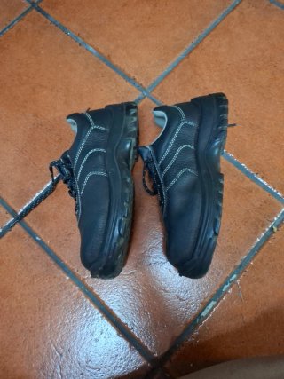 Zapatos de seguridad Panter E-Zion Super Ferro S3
