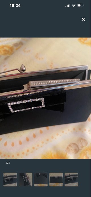 Bolso de fiesta negro con pedrería