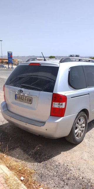 KIA Carnival 2006