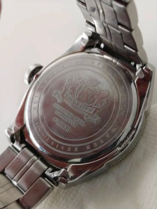 Reloj deportivo Festina multifunción, acero inox.
