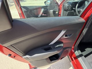 cuota 220€ - Citroen C4 2024 131cv