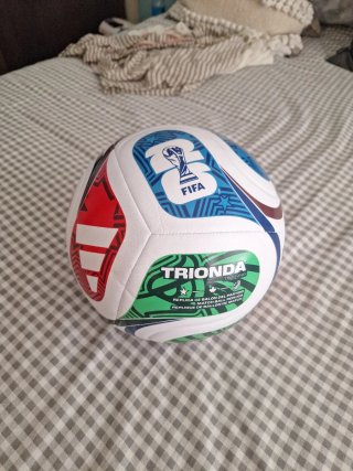Balón de Fútbol FIFA Training TRIONDA