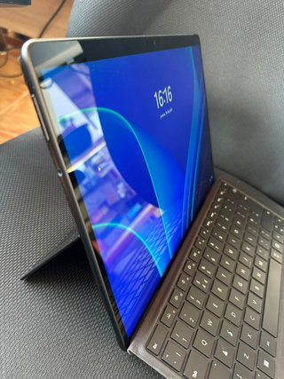 Microsoft Surface Pro 8 i7 256Gb 16Gb