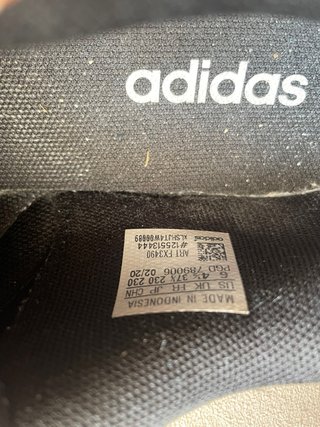 Zapatillas Adidas Talla 36 Negras y Blancas