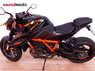 KTM 1290 SUPER DUKE R