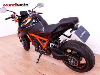 KTM 1290 SUPER DUKE R