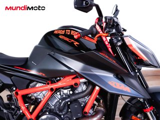 KTM 1290 SUPER DUKE R