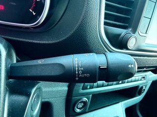 Peugeot Expert Furgón Premium 2022