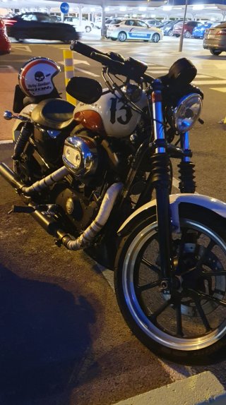 Harley Davidson Superlow 883cc