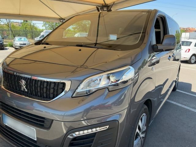 Peugeot Traveller 2.0 BlueHDi Allure Long 110 kW (150 CV)