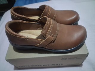 Zapatos Clarks Marrones