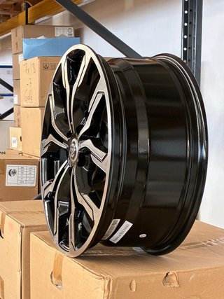 4 Llantas WSP Italy WD002 8X18 5X112 ET40