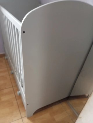 Cuna bebé en perfecto estado