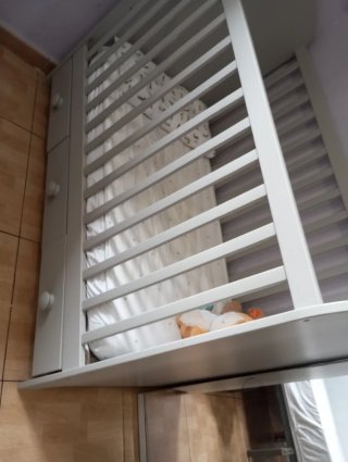 Cuna bebé en perfecto estado
