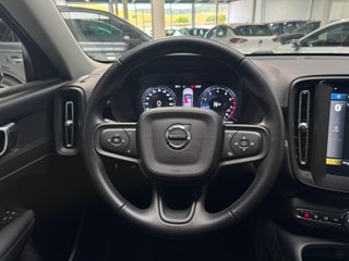 VOLVO XC40 T2 1.5 129CV