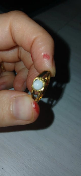 Anello oro 18k con pietra bianca